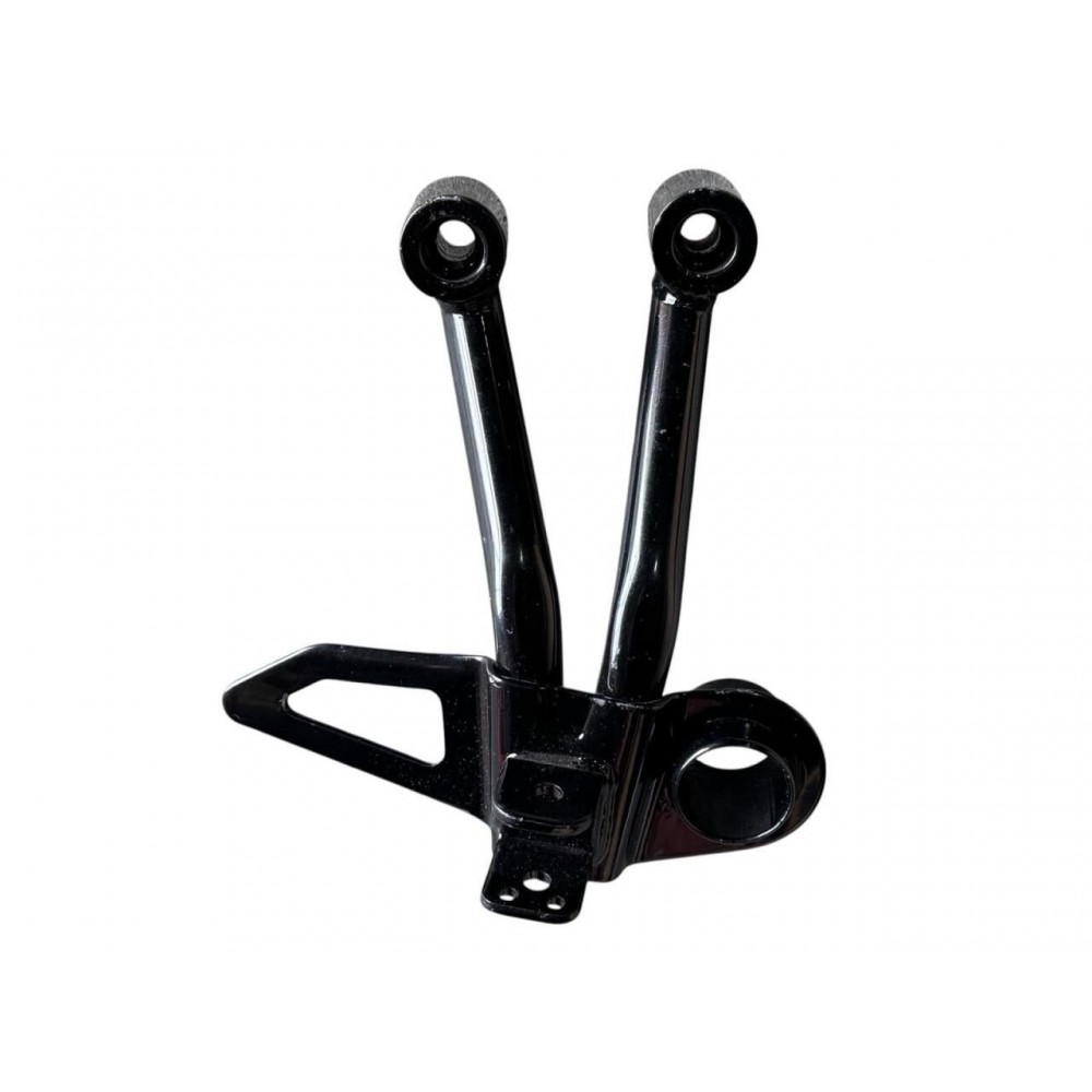 TVS RAİDER 125 ARKA BASAMAK BRAKETİ SAĞ N6122050 ORJ TVS RAİDER 125 ARKA BASAMAK BRAKETİ SAĞ N6122050 ORJ