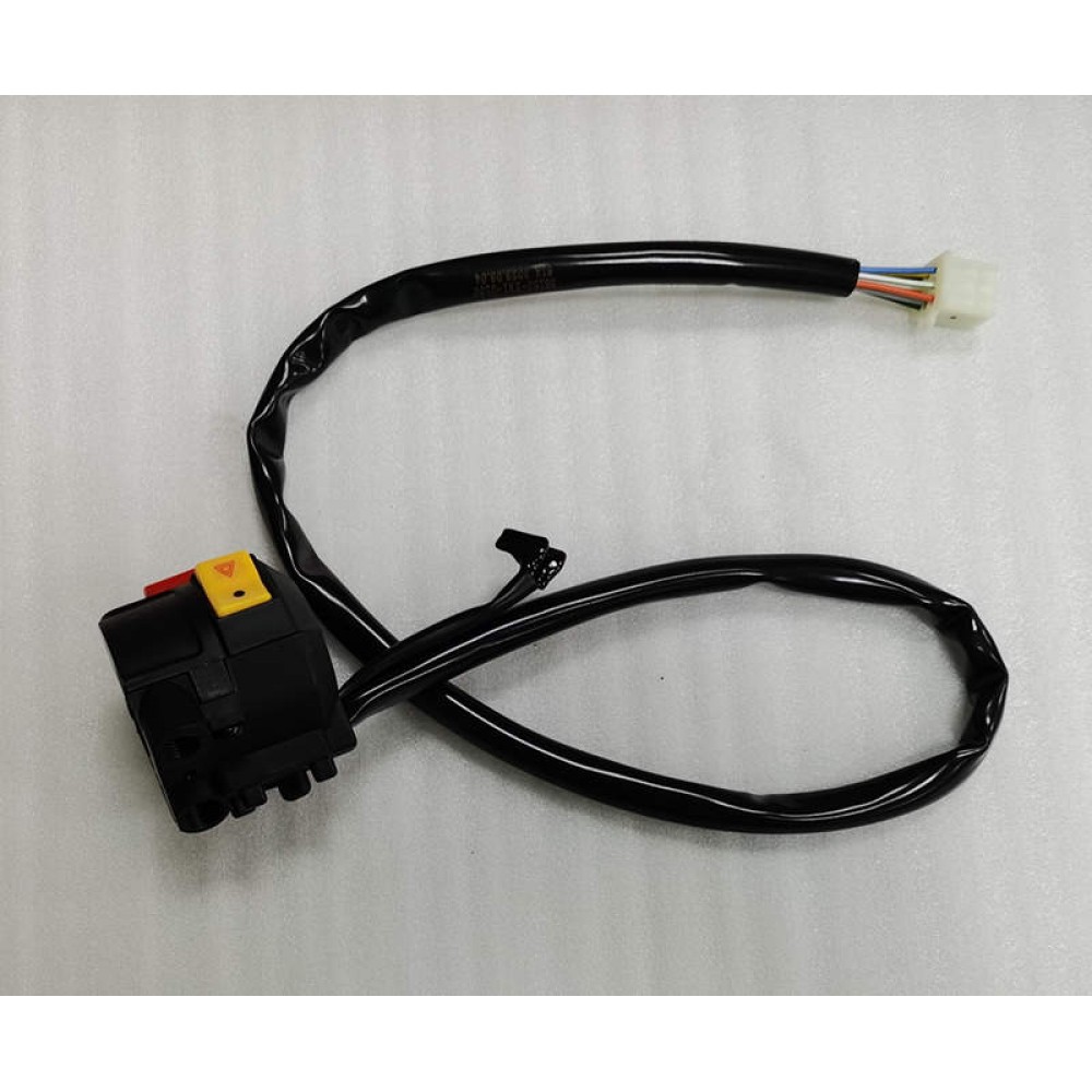 SYM JETX 125 E5 GIDON KUMANDA SAĞ SYM JETX 125 E5 GIDON KUMANDA SAĞ