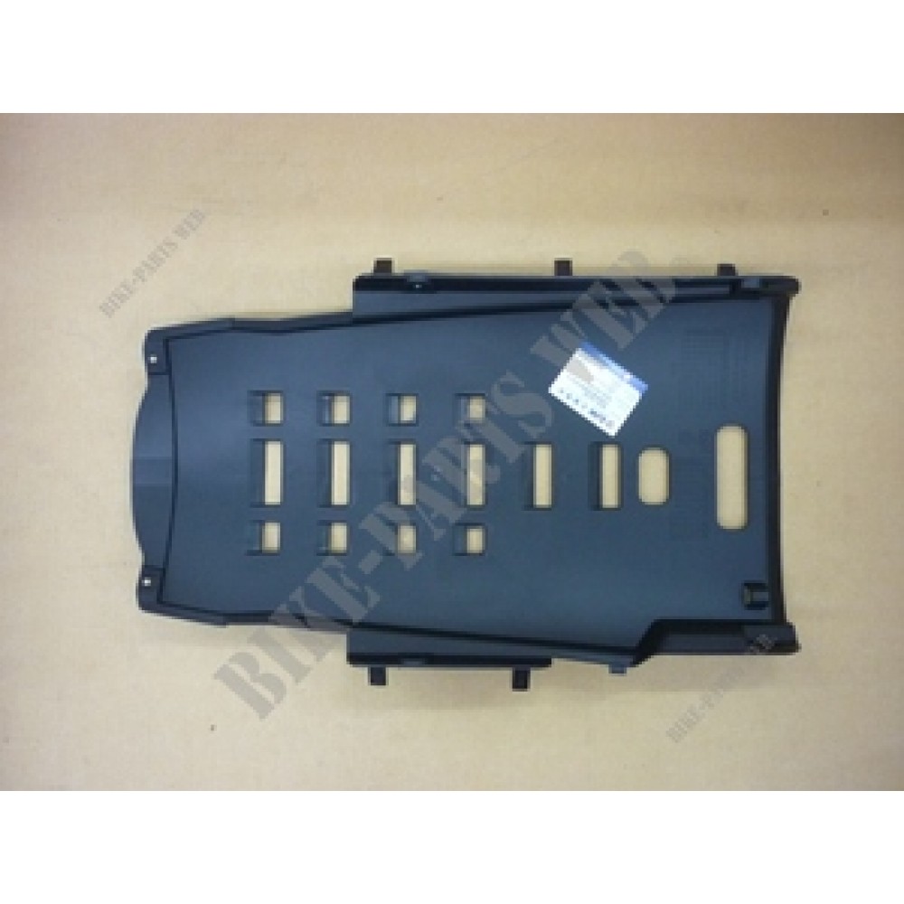 SYM MAX 600 YOLCU TUTAMAK KIRMIZI XE ARKA SOL