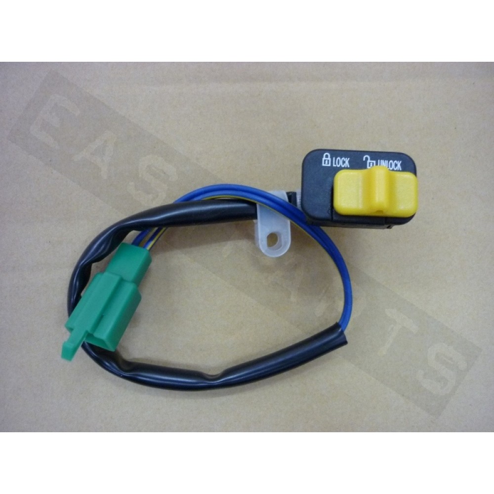 SYM MAX 600 YOLCU MINDERI KAPAK BAR SIYAH MET KX ARKA SYM MAX 600 YOLCU MINDERI KAPAK BAR SIYAH MET KX ARKA