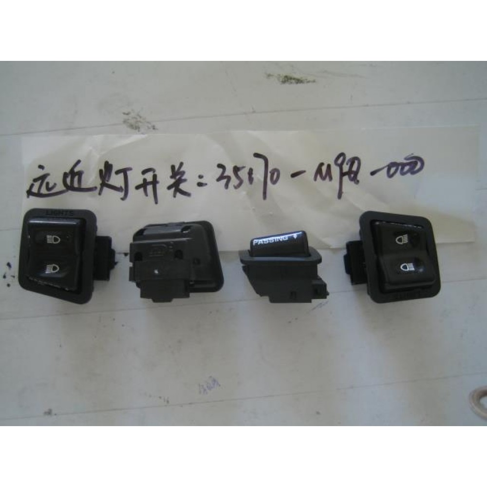 SYM HD 2 200 EFİ PANJUR IZGARASI SAG SIYAH MAT SYM HD 2 200 EFİ PANJUR IZGARASI SAG SIYAH MAT