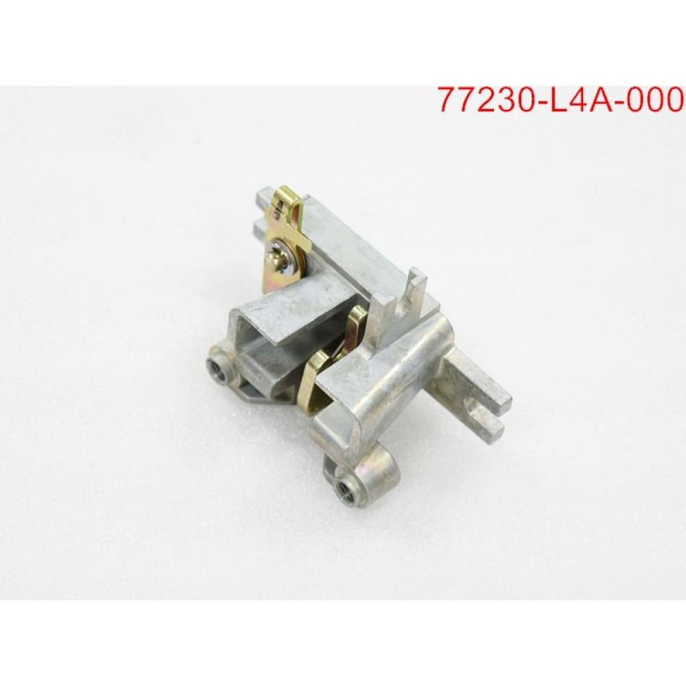 SYM MAX 600 YOLCU MINDERI KAPAK BAR BEYAZ QU ARKA SYM MAX 600 YOLCU MINDERI KAPAK BAR BEYAZ QU ARKA