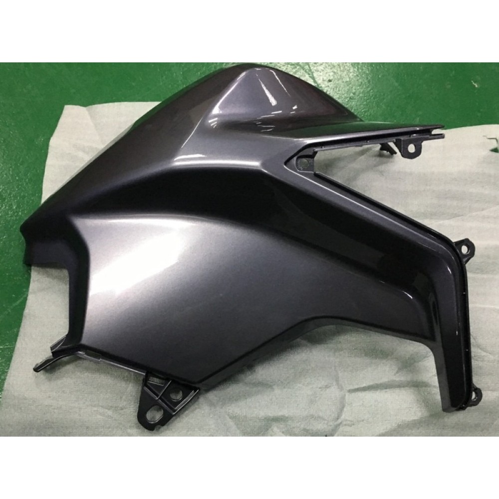 SYM NH X 125 ABS GRNJ YAKIT DEPOSU YAN KAPAGI RH/TARAF SAG(R_)_AD_FUME_AD-GY-419S SYM NH X 125 ABS GRNJ YAKIT DEPOSU YAN KAPAGI RH/TARAF SAG(R_)_AD_FUME_AD-GY-419S