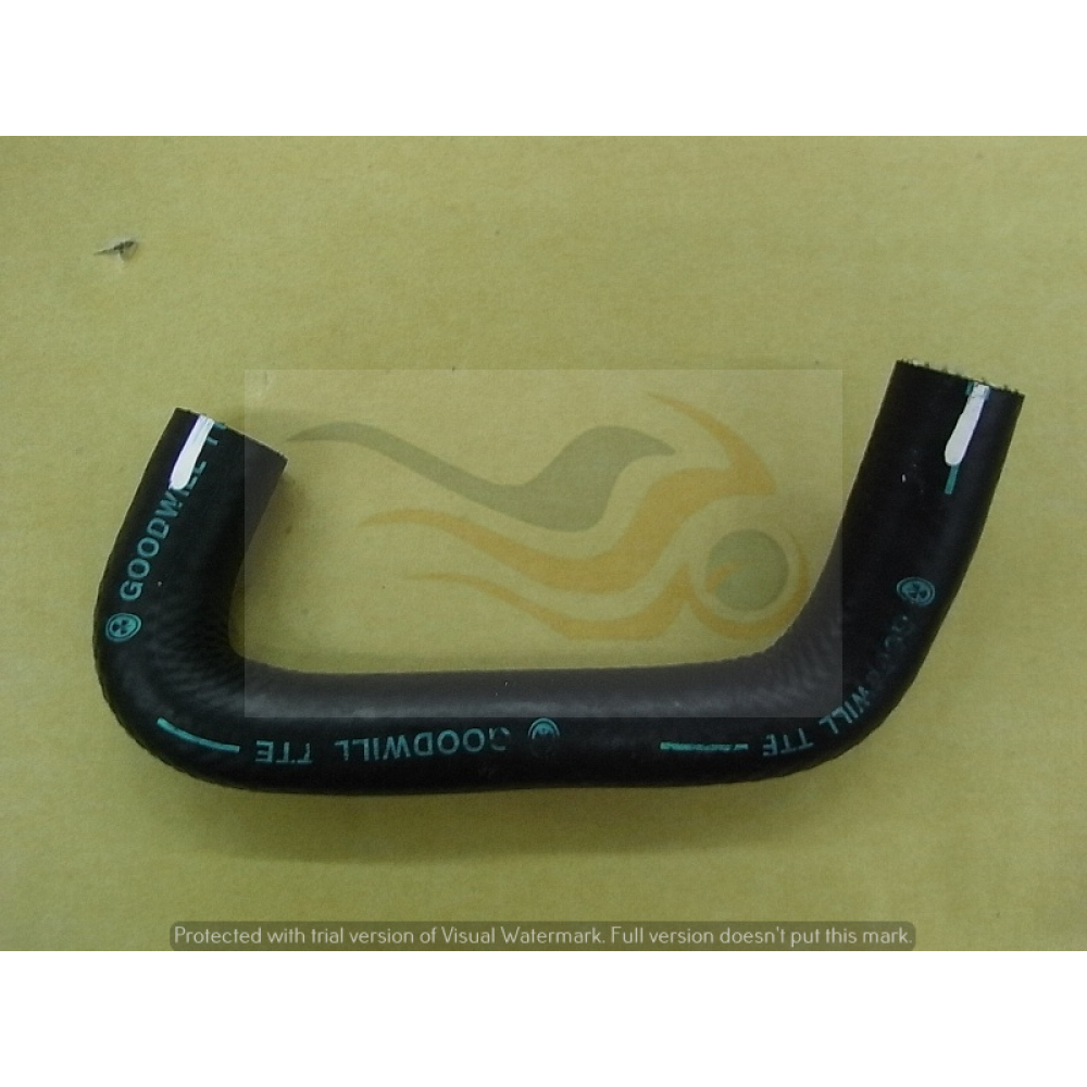 SYM JOYRİDE 200 E2 RADYATOR HORTUMU SYM JOYRİDE 200 E2 RADYATOR HORTUMU