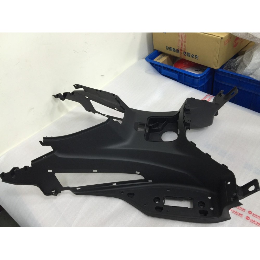 SYM JOYMAX 250 ABS E4 ALT PANEL KA SIYAH SYM JOYMAX 250 ABS E4 ALT PANEL KA SIYAH