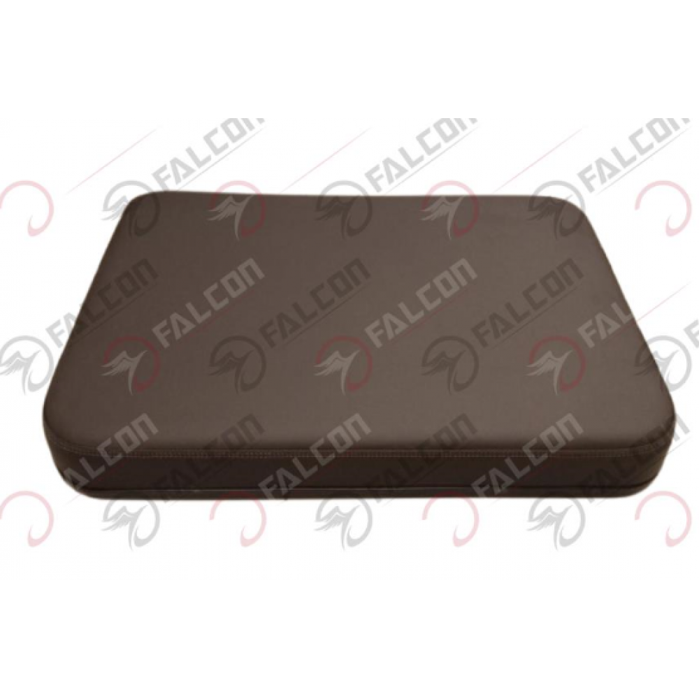 FALCON JULIA ARKA SELE FALCON JULIA ARKA SELE